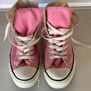 Pink Converse high top, gently used size 6-1/2